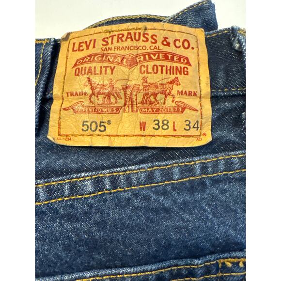 Levi's 505 Regular Fit Men's Size 38x34 Relaxed Blue Jeans - Picture 5 of 8